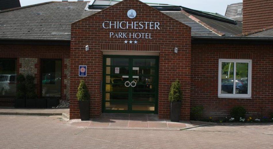 Chichester Park Hotel Exterior photo