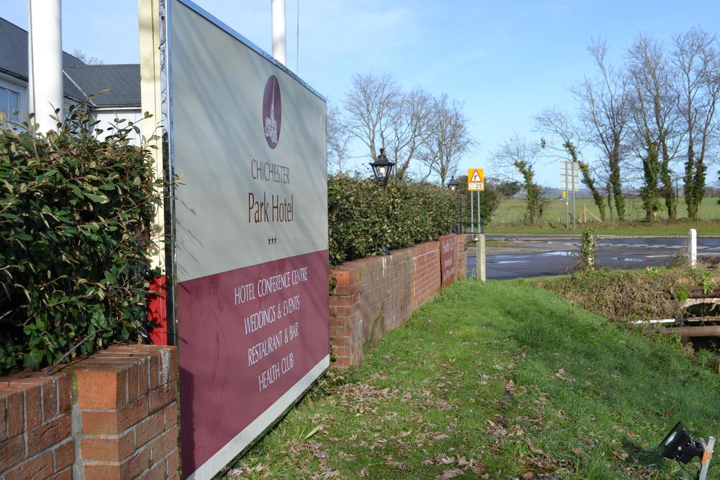 Chichester Park Hotel Exterior photo